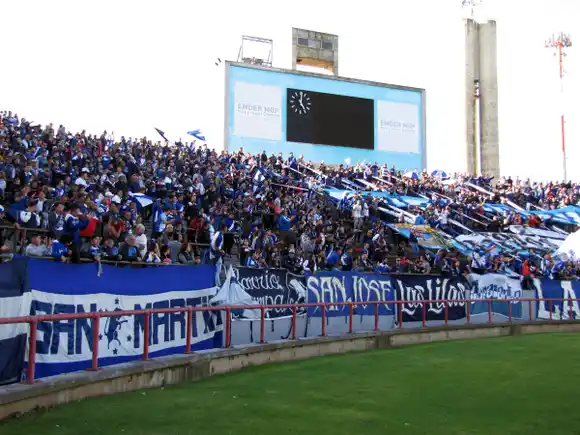 Alvarado comenzó con el canje de socios y venta de entradas