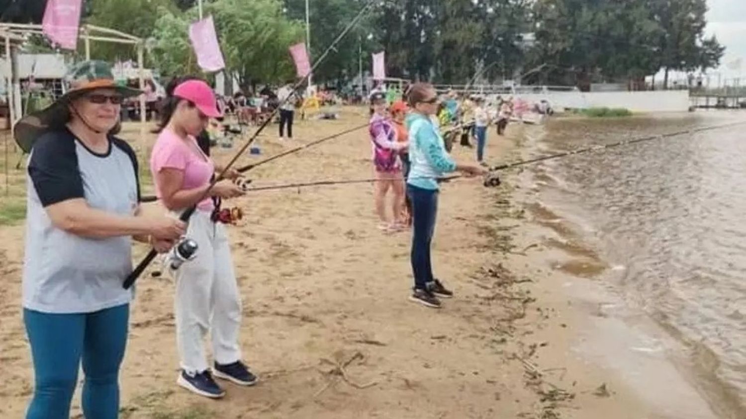 Se desarrolla el 1er Encuentro Nacional de mujeres pescadoras en el Jaaukanigás