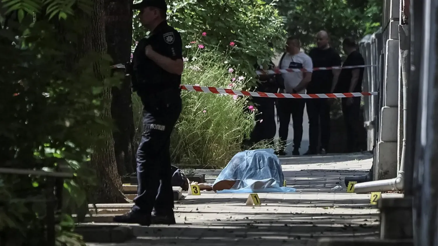 El diputado ucraniano Andrii Parubii, expresidente del Parlamento, fue asesinado a tiros.