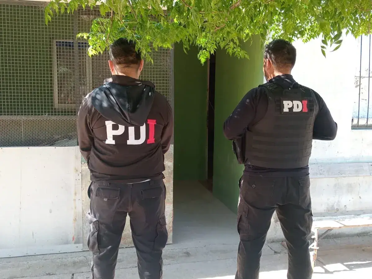 Tres allanamientos en Ceres por amenazas calificadas: secuestraron cuchillos, celulares y otros elementos