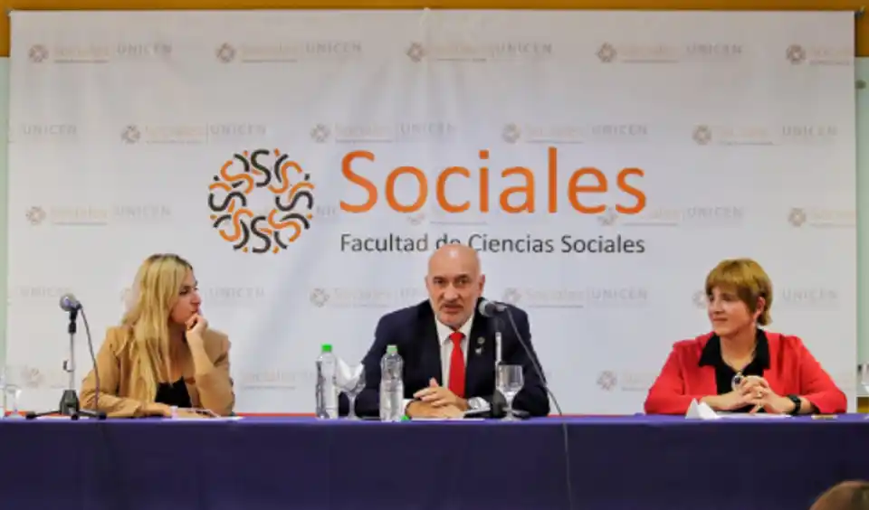 Aba: "Educación, investigación y cultura, como objetos de estudio”