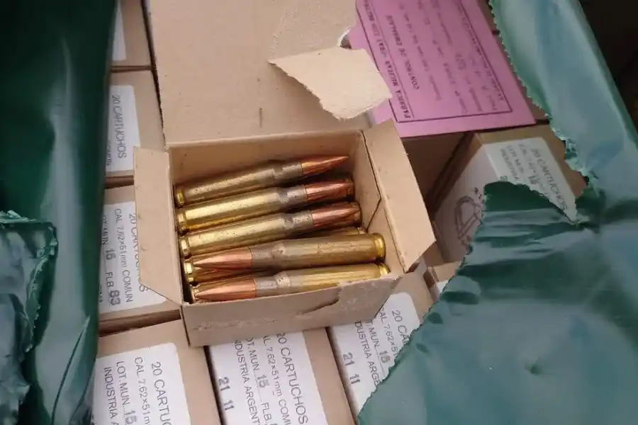 Un lote argentino de municiones que debería estar destruido, apareció en Polonia y hay incertidumbre