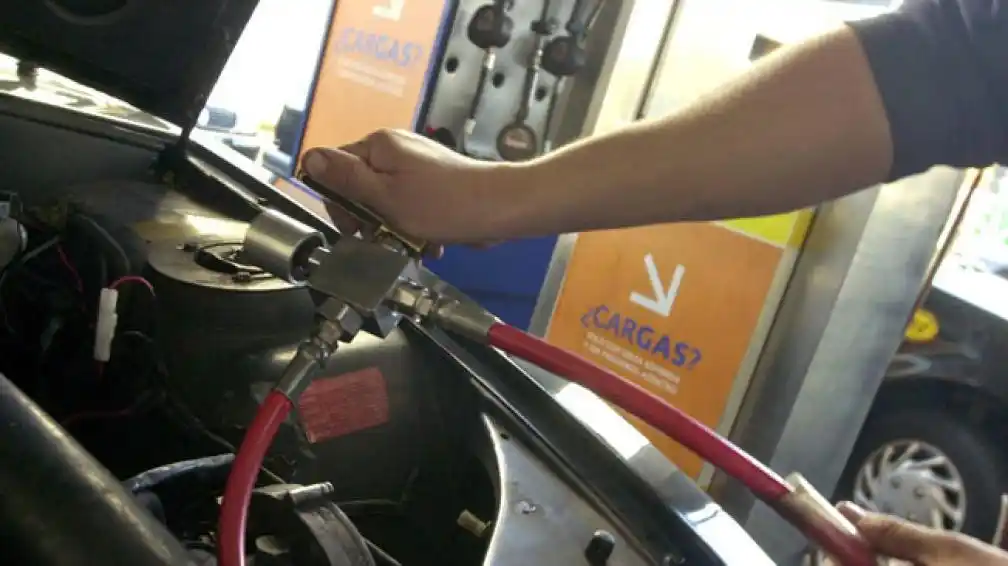 Ola polar y escasez: Extendieron otras 24 horas la suspensión de suministro de GNC