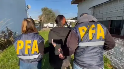 Escobar: Por un alerta del FBI, detuvieron a joven que tenía acceso a un arma y reivindicaba una masacre