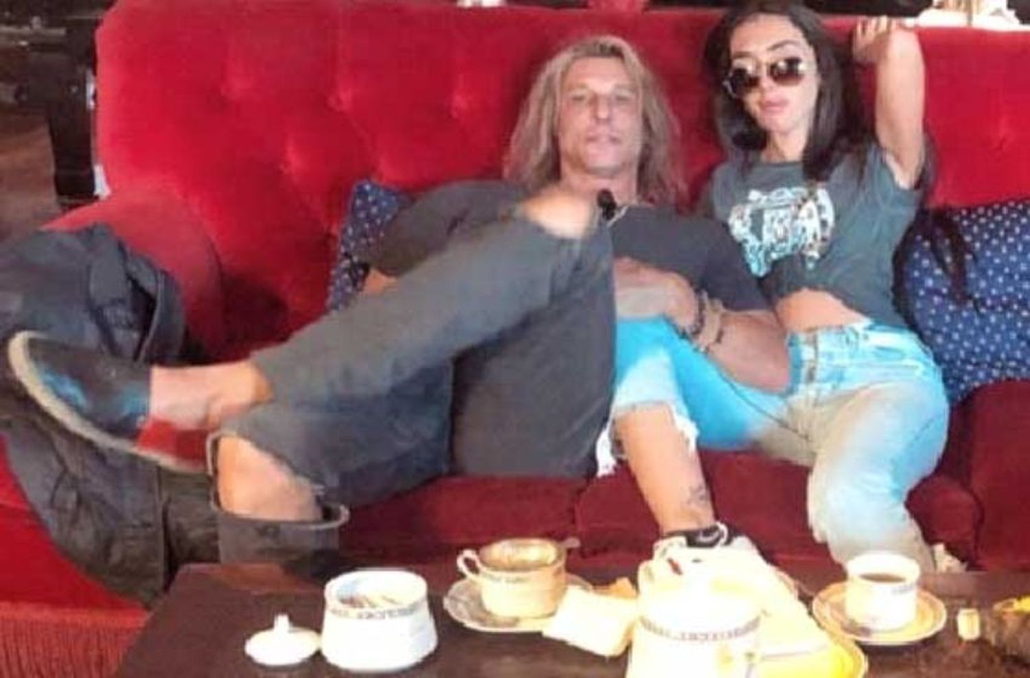 En pleno conflicto con Mariana Nannis, Claudio Caniggia se comprometerá con Sofia Bonelli