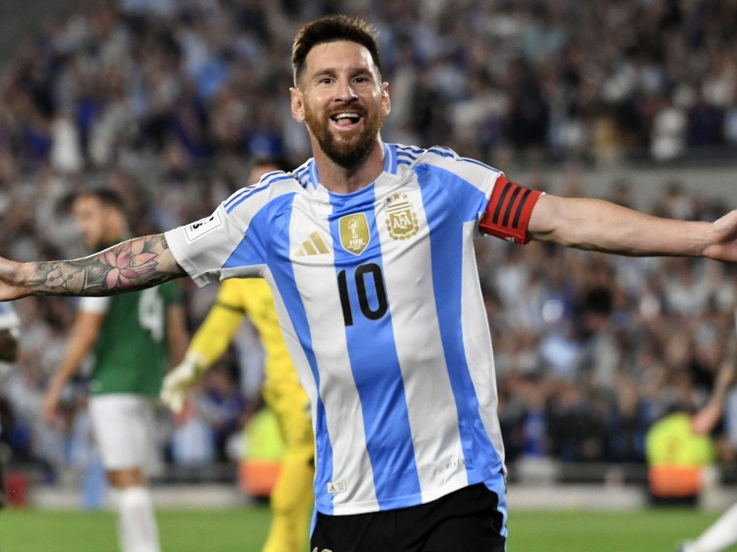 Messi mostró su museo de camisetas de la Selección que tiene en su casa