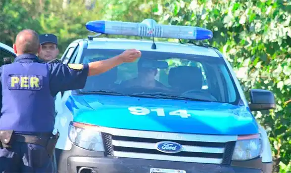 Maniataron y robaron importante suma de dinero a familia entrerriana