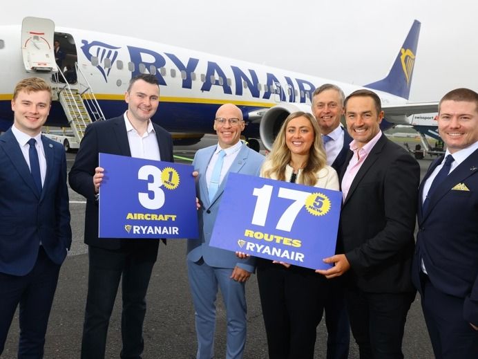 Ryanair basa un tercer avión en el aeropuerto de Newcastle y refuerza vuelos a España