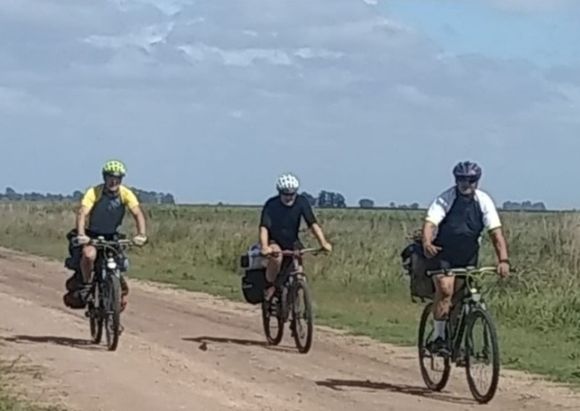 En medio de una travesía, integrantes de la Asociación Cultural Sanmartiniana de Tandil pasarán por las localidades