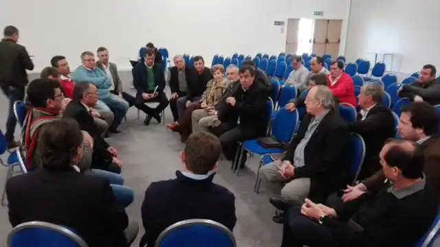 Bordet, Bogdan y el Foro de intendentes de Cambiemos se reunieron en Paraná 