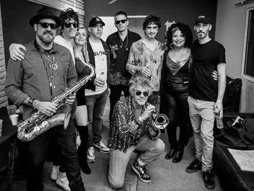 Ceremonia ricotera: Los Fundamentalistas llegan con todo a La Plata