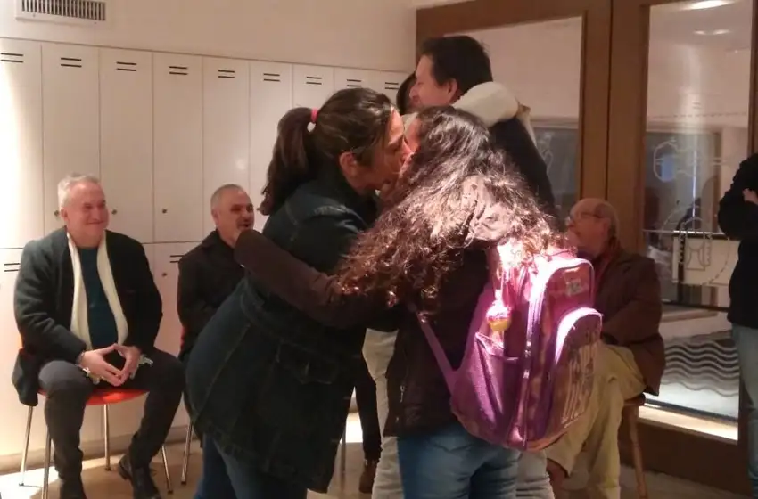Emoción en la escuela del Colón en Mar del Plata
