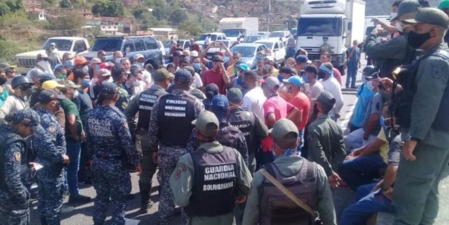 «Fuerzas represivas del régimen han convertido la gasolina en su negocio»