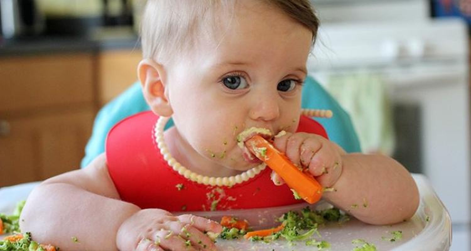 Charla en el Hospital Sadiv: Hoy, alimentación complementaria a la lactancia
