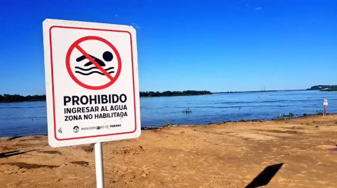 Advierten que no está habilitado el ingreso al río en los balnearios