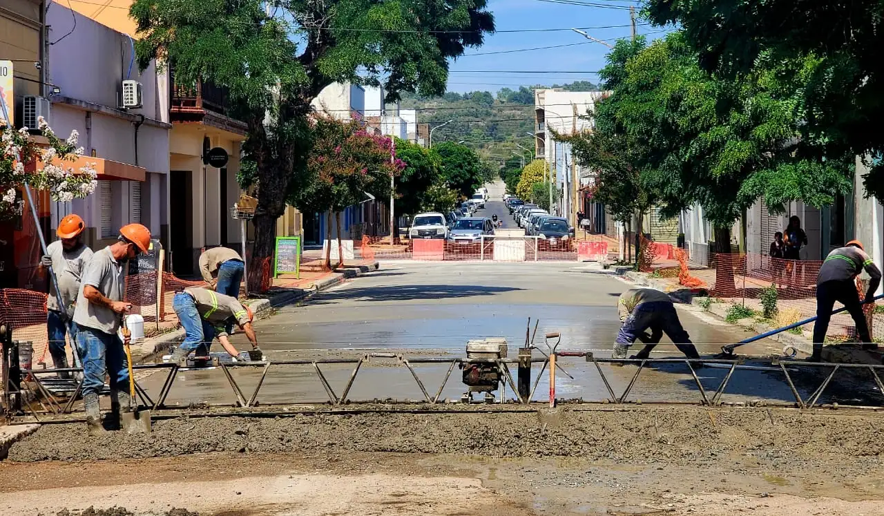 Aprobaron una redeterminación de casi $49 millones para la obra de repavimentación de nueve cuadras