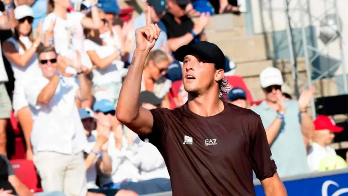 Luciano Darderi logró su tercer título del circuito ATP. Foto: NA.