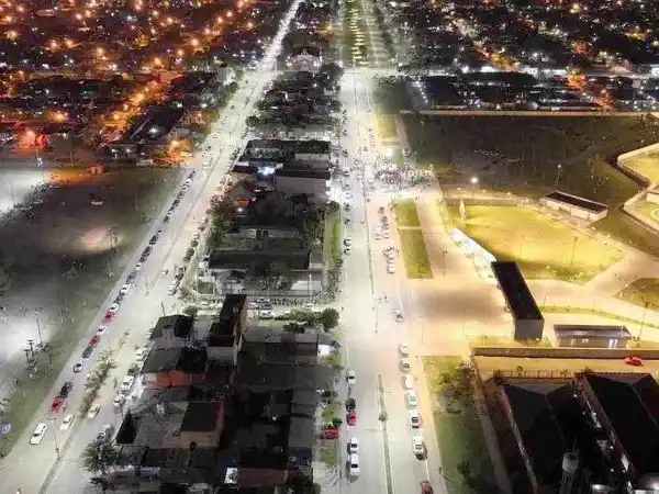 Insfrán y Jofré habilitaron led en
accesos principales de circuito cinco