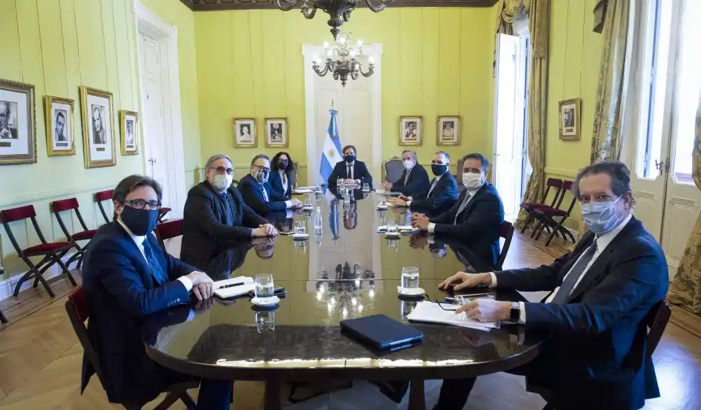 El Gobierno apunta a las exportaciones para el equilibrio de la balanza de pagos