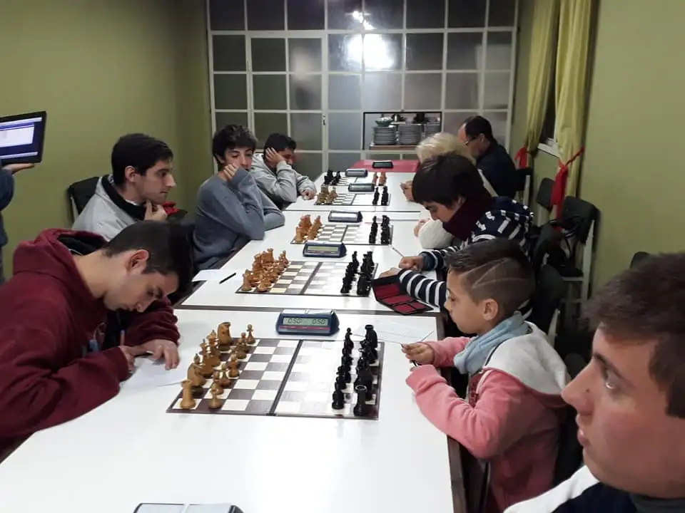 La segunda del Oficial de Tercera categoría