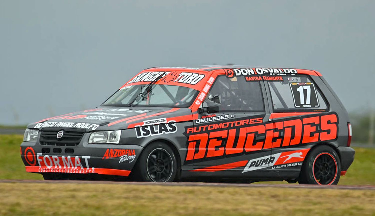 Consistente. Así se mostró el necochense Joaquin Deucedes, en la final de la Clase 1, del Turismo Pista