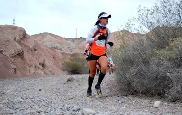Atleta de San Isidro segunda en una maratón en Brasil