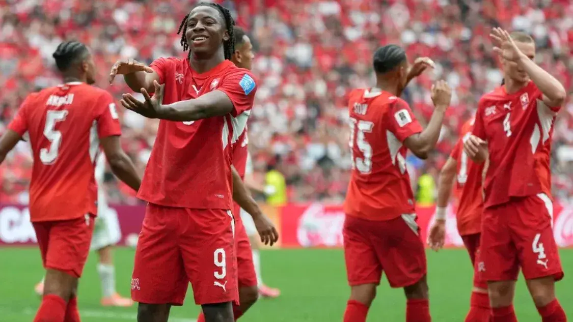 Suiza venció a Canadá y se quedó con el primer puesto del Grupo B