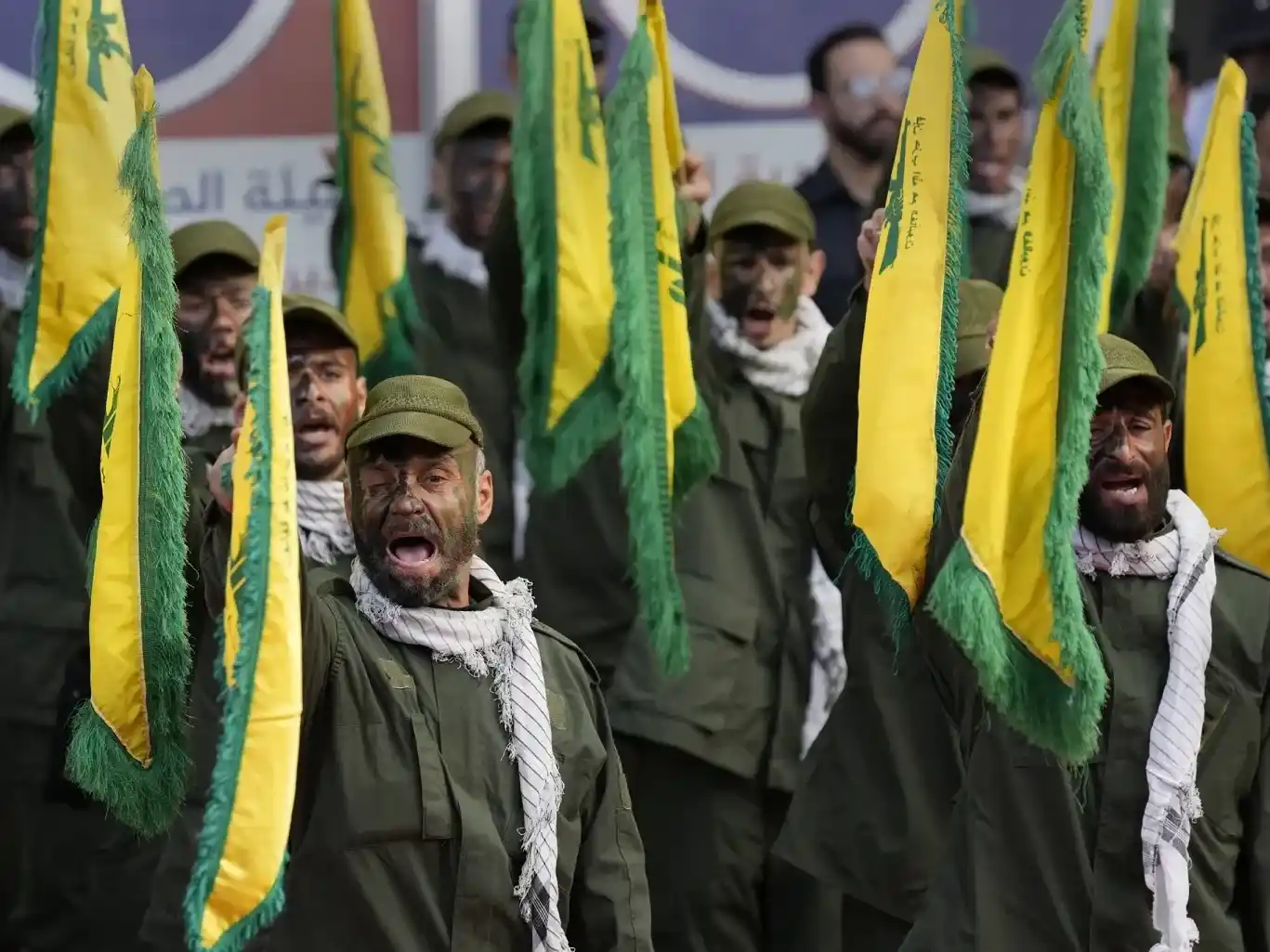 Miembros del grupo chiita libanés Hezbolá.