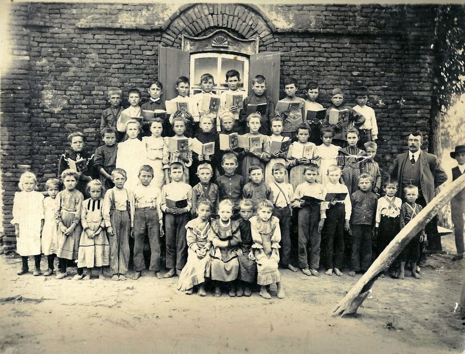 El pueblo que emigró dos veces y encontró su destino en Gualeguaychú