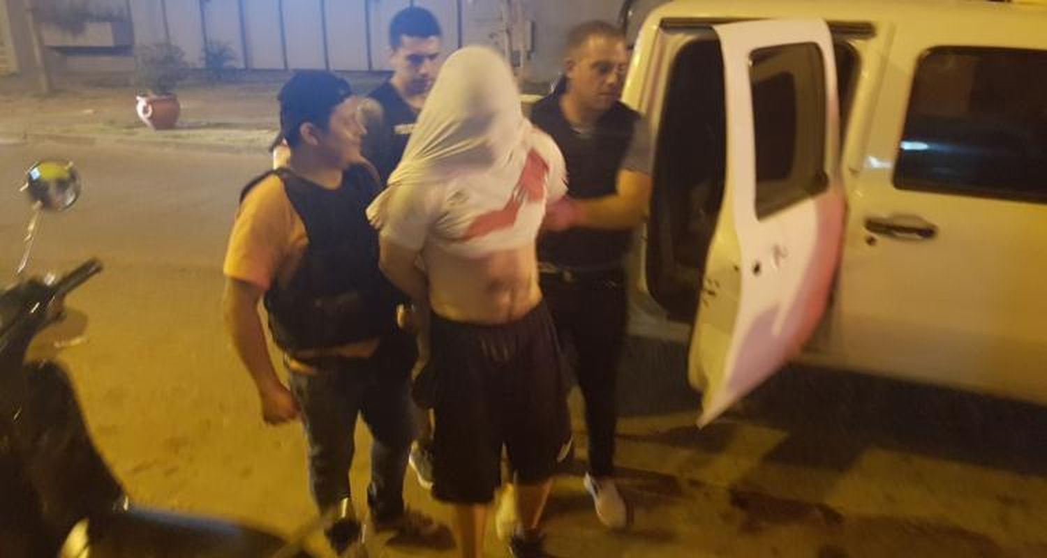 Bedetti cayó preso y miró el River – Boca tras las rejas