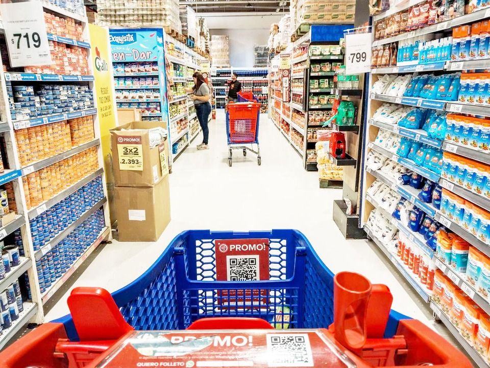 El consumo se recupera impulsado por promociones en el primer semestre