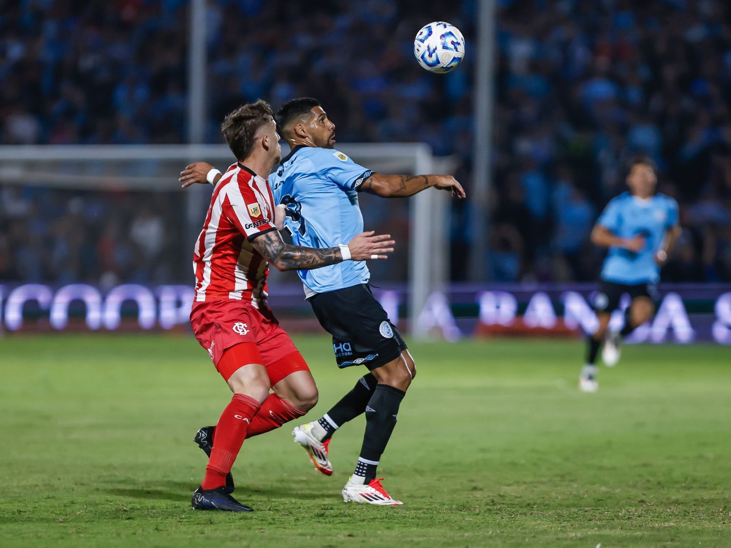 Belgrano y Barracas Central repartieron puntos en Córdoba