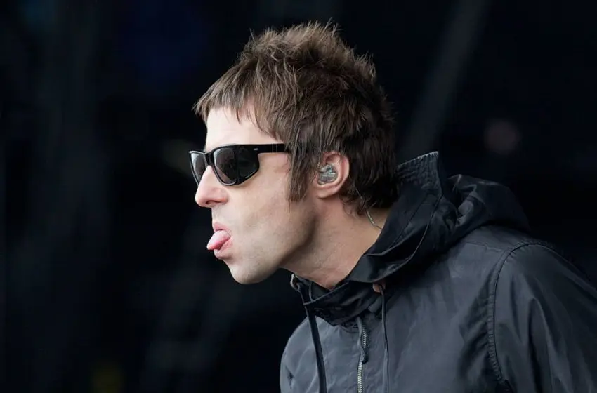 Liam Gallagher suspendió abruptamente su presentación