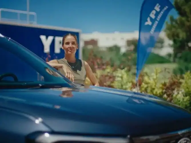 Juana Viale se sumó a la campaña "Sabés que estamos".