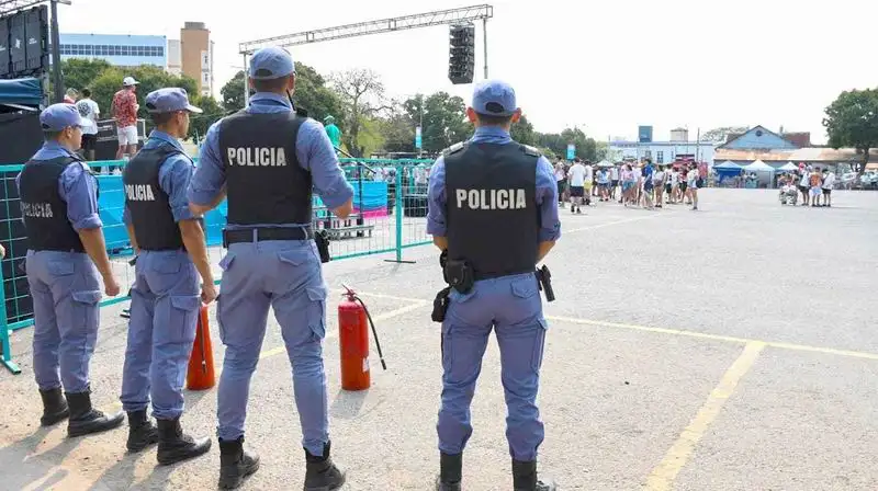 La guerra de colores se desarrolló en medio de 
un clima de alegría, diversión y sana competencia