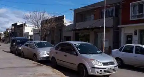 Reporte ciudadano: Vehículos mal estacionados