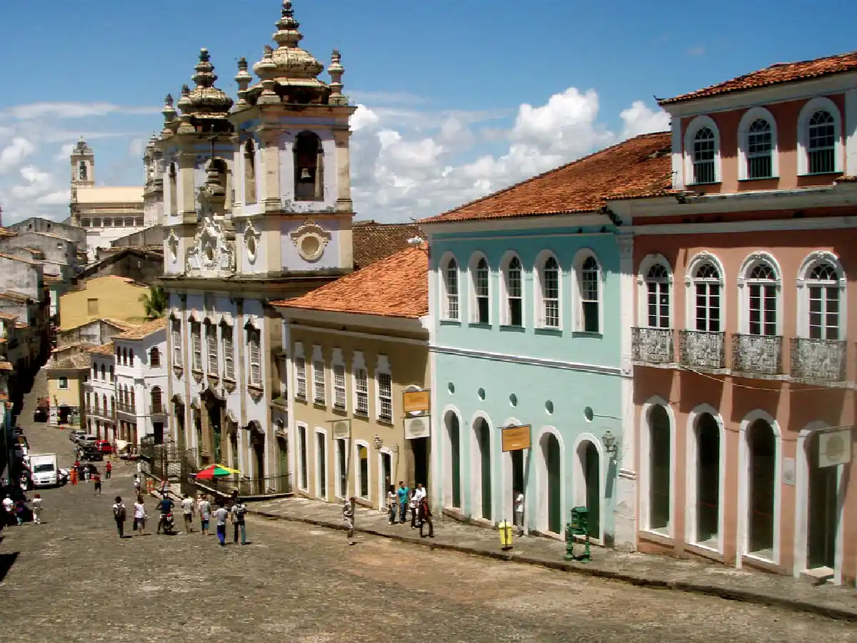 Tres opciones para viajar a Brasil por  trabajo y disfrutar del ocio y la naturaleza    