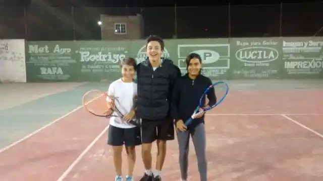 Tenis. Club Atletico Barrio Norte en 7mo. Nacional de Grado 3 6to. Provincial