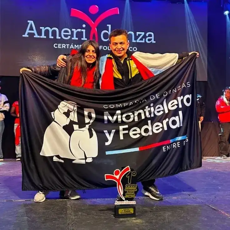Compañía de Danzas “Montielera y Federal”