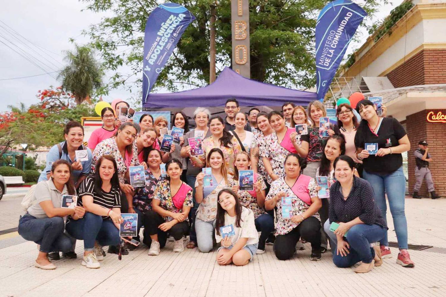 Realizaron en la peatonal jornada de prevención
y concientización del abuso sexual infantil