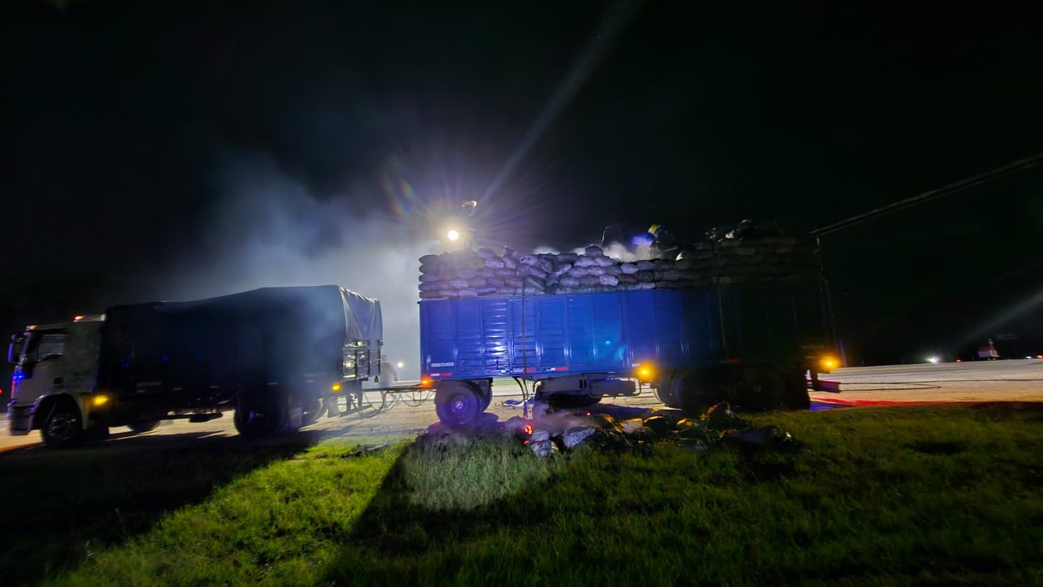 Avellaneda: se incendió un camión en el ingreso norte a la ciudad