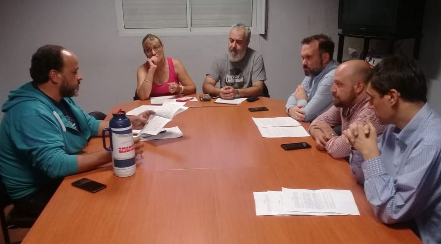 Hubo acuerdo con los municipales y cobrarán un monto de seis mil pesos por la diferencia de 2019