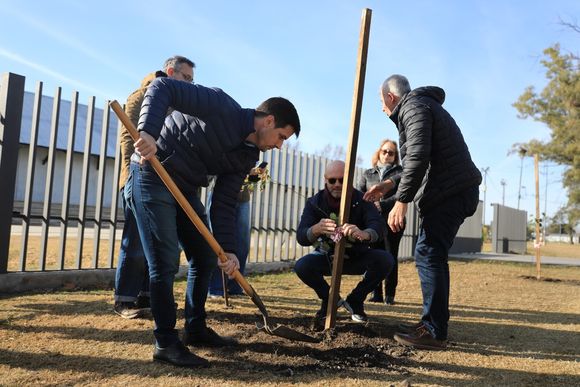 20 x 20: Se plantaron árboles para celebrar las 2 decadas del FTR 2025