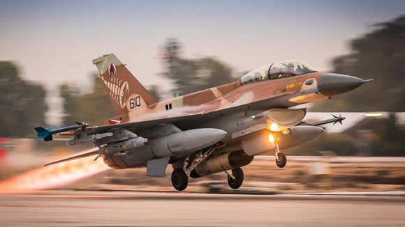 Elbit Systems implementará sistemas de autoprotección en los F-16I de Israel