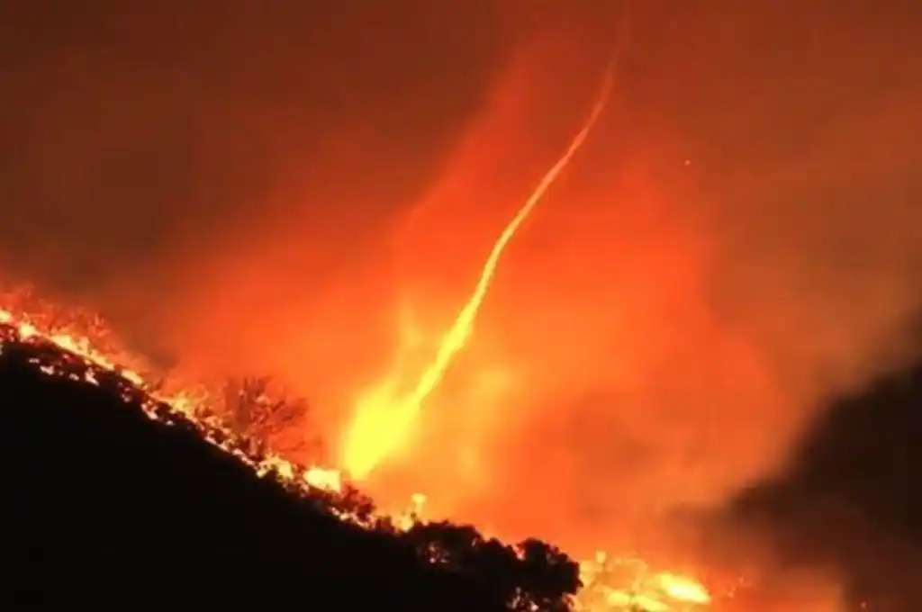 Tornado de fuego