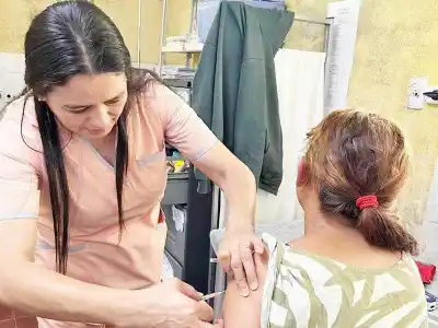 Operativo de atención primaria para 
vecinos de la colonia Kilómetro 100