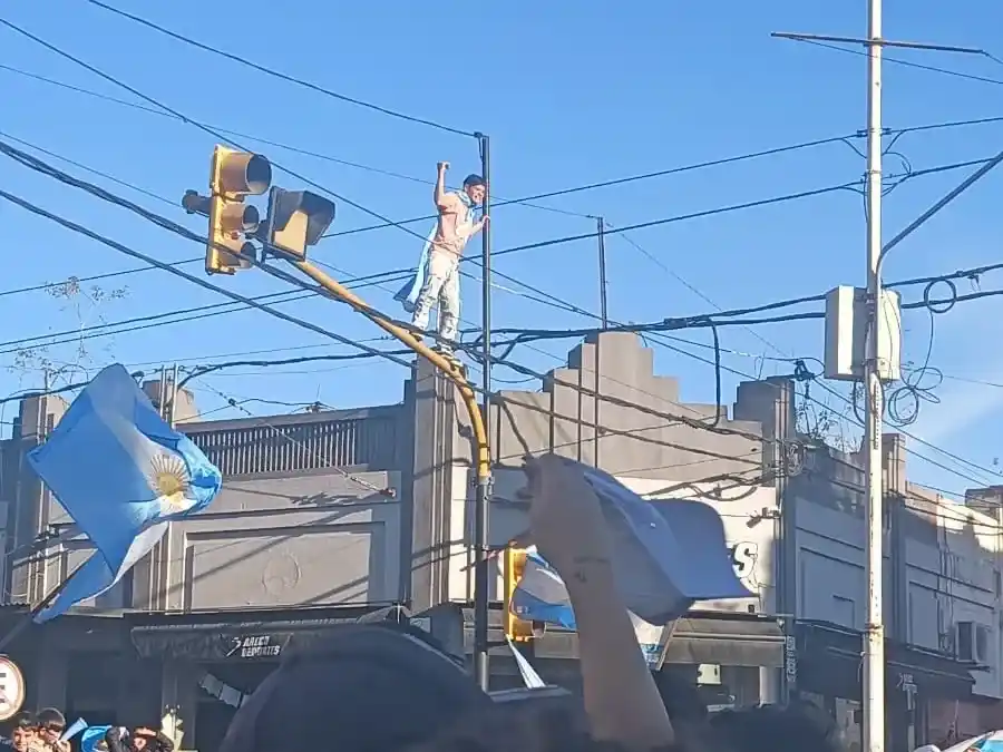 Reclamos en medio de los festejos por el triunfo de Argentina: ¿dónde está la policía?