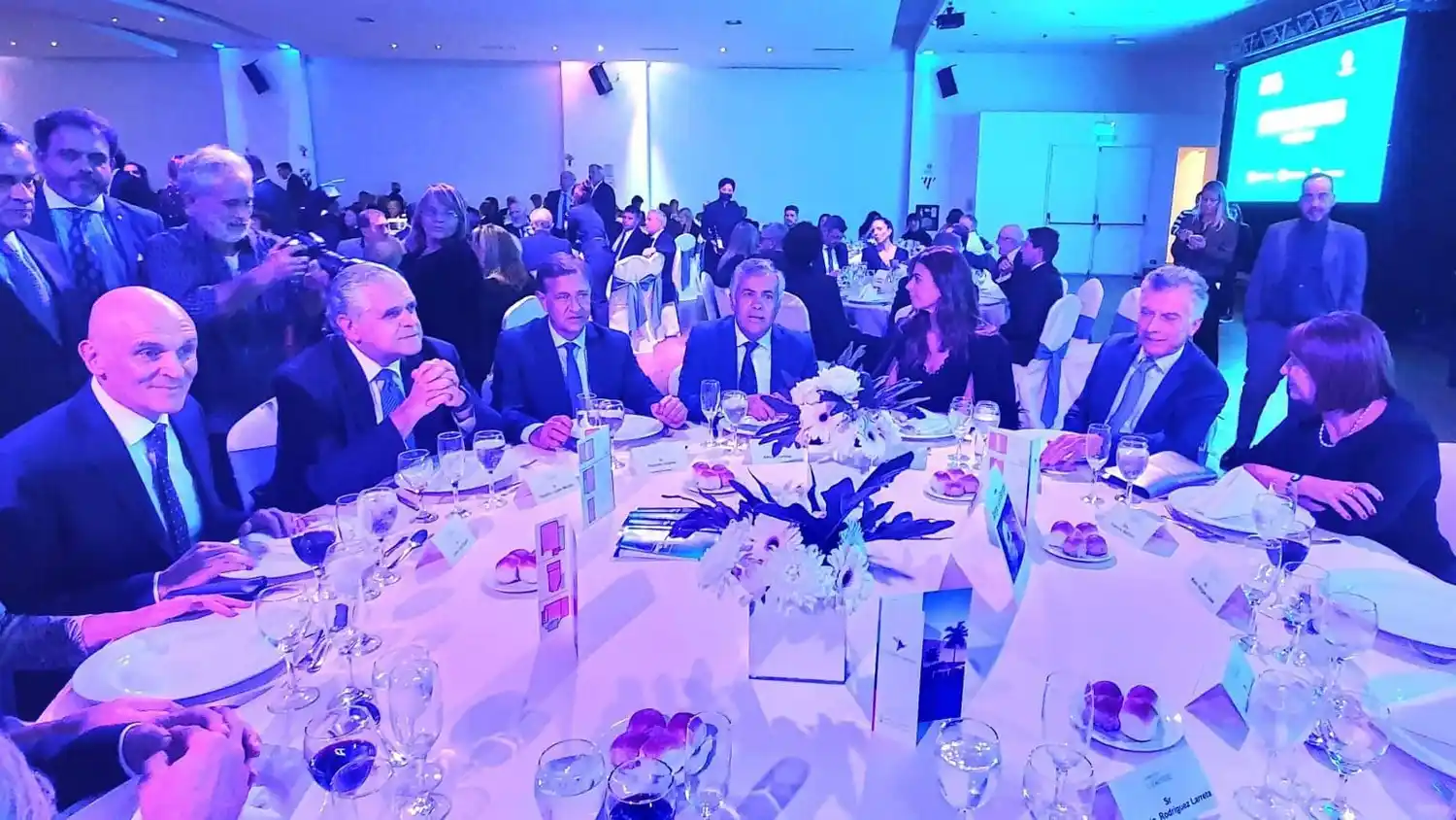 Criticaron a Espert por asistir a un evento junto a Macri y Bullrich