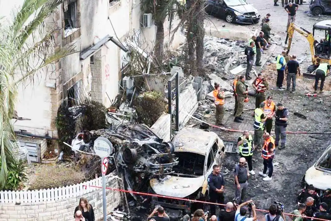 Hezbollah disparó más de 110 cohetes sobre Israel