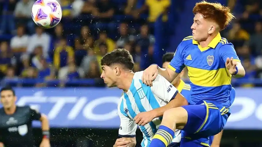 Escena del partido que jugaron Boca Juniors y Racing Club por la Liga Profesional de Fútbol
